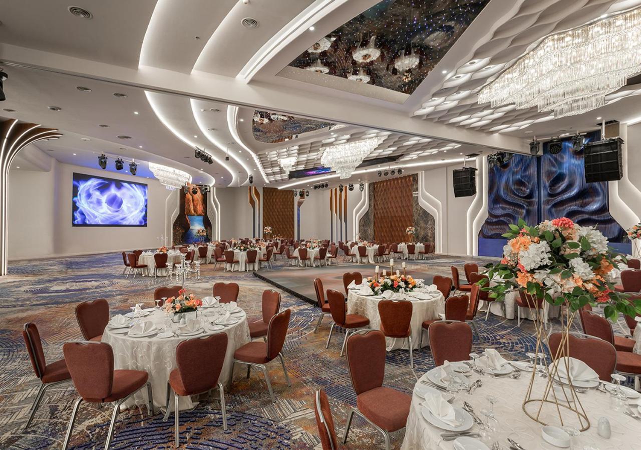 Mirage Hotel & Conference Center Alessandria Esterno foto The ballroom