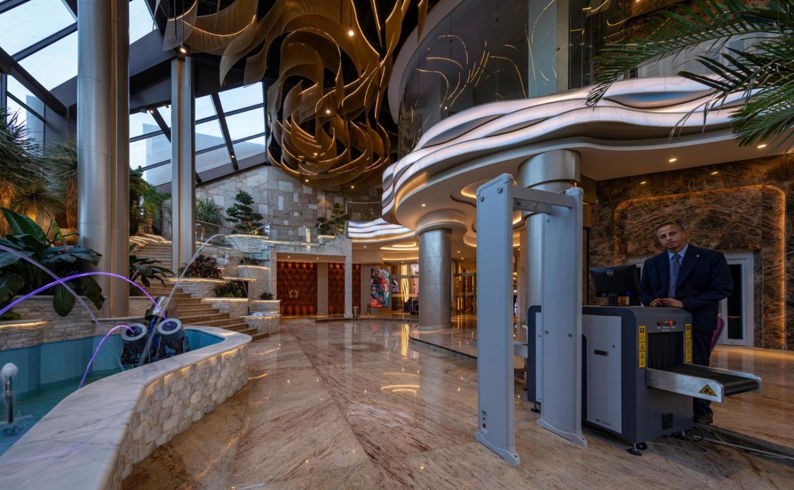 Mirage Hotel & Conference Center Alessandria Esterno foto Lobby