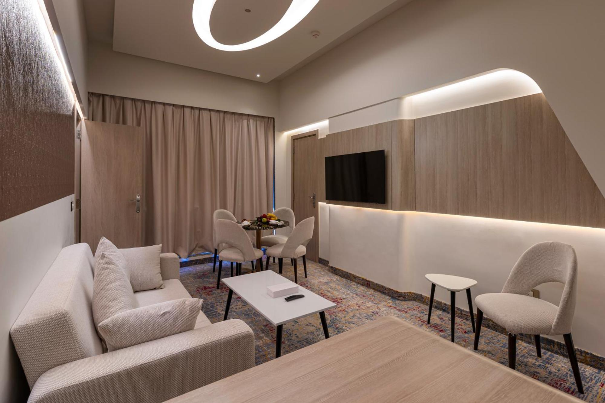Mirage Hotel & Conference Center Alessandria Esterno foto A 3D rendering of a living room