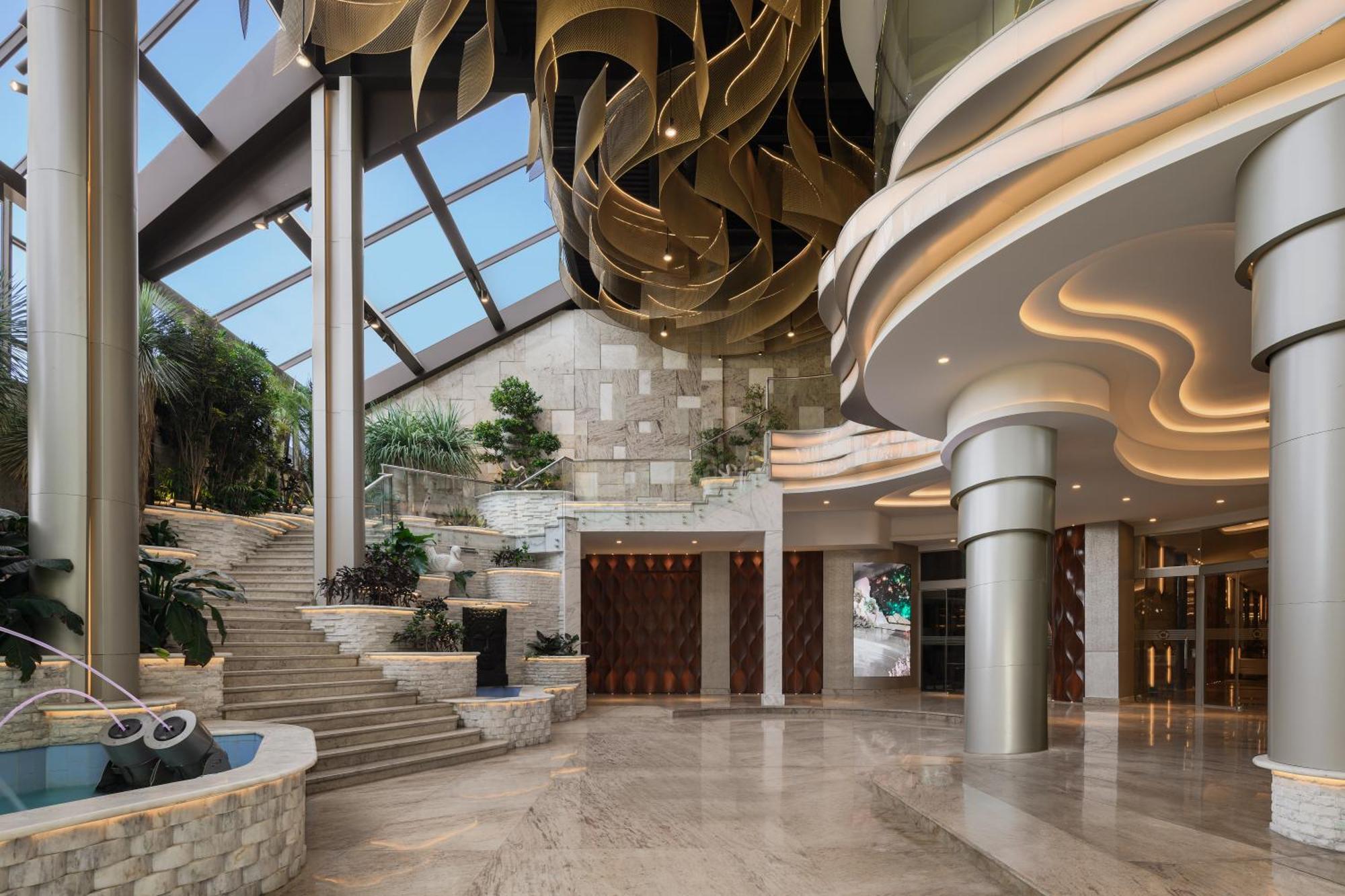 Mirage Hotel & Conference Center Alessandria Esterno foto The lobby of the hotel